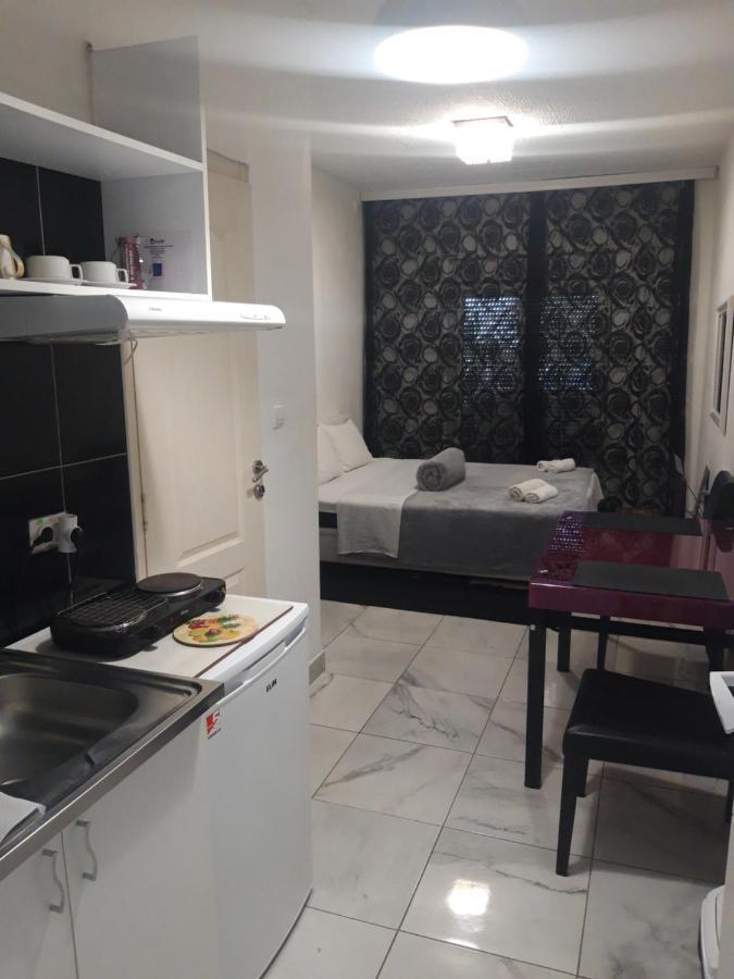 Lilishouse Prenociste Apartment Beograd Ngoại thất bức ảnh