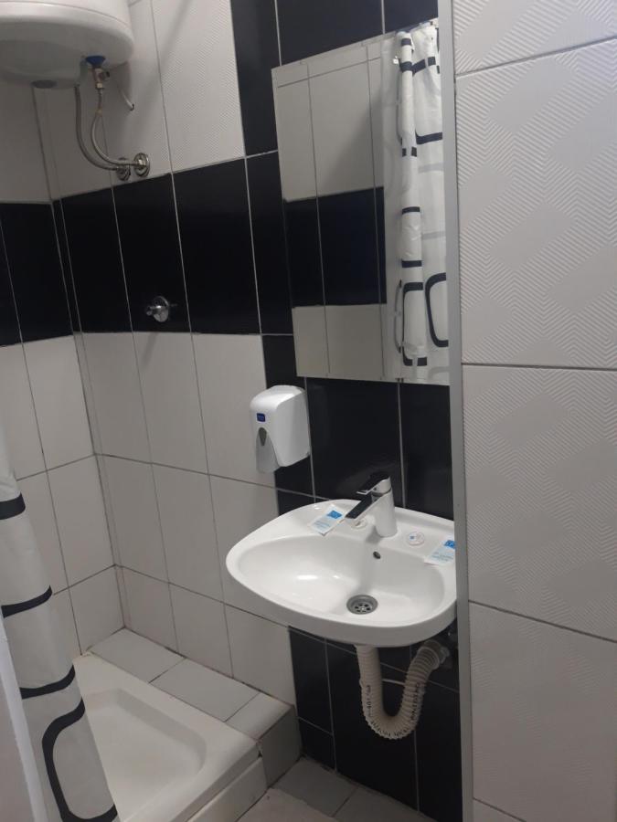 Lilishouse Prenociste Apartment Beograd Ngoại thất bức ảnh